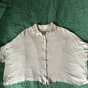 La Miel Raw Hem Crop Button Up Top